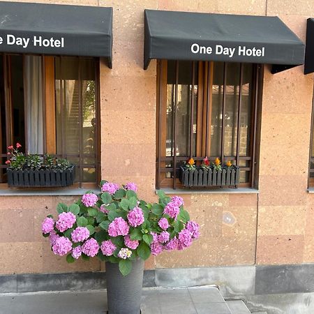 One Day Hotel Ереван Экстерьер фото