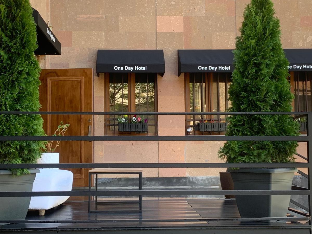 One Day Hotel Ереван Экстерьер фото